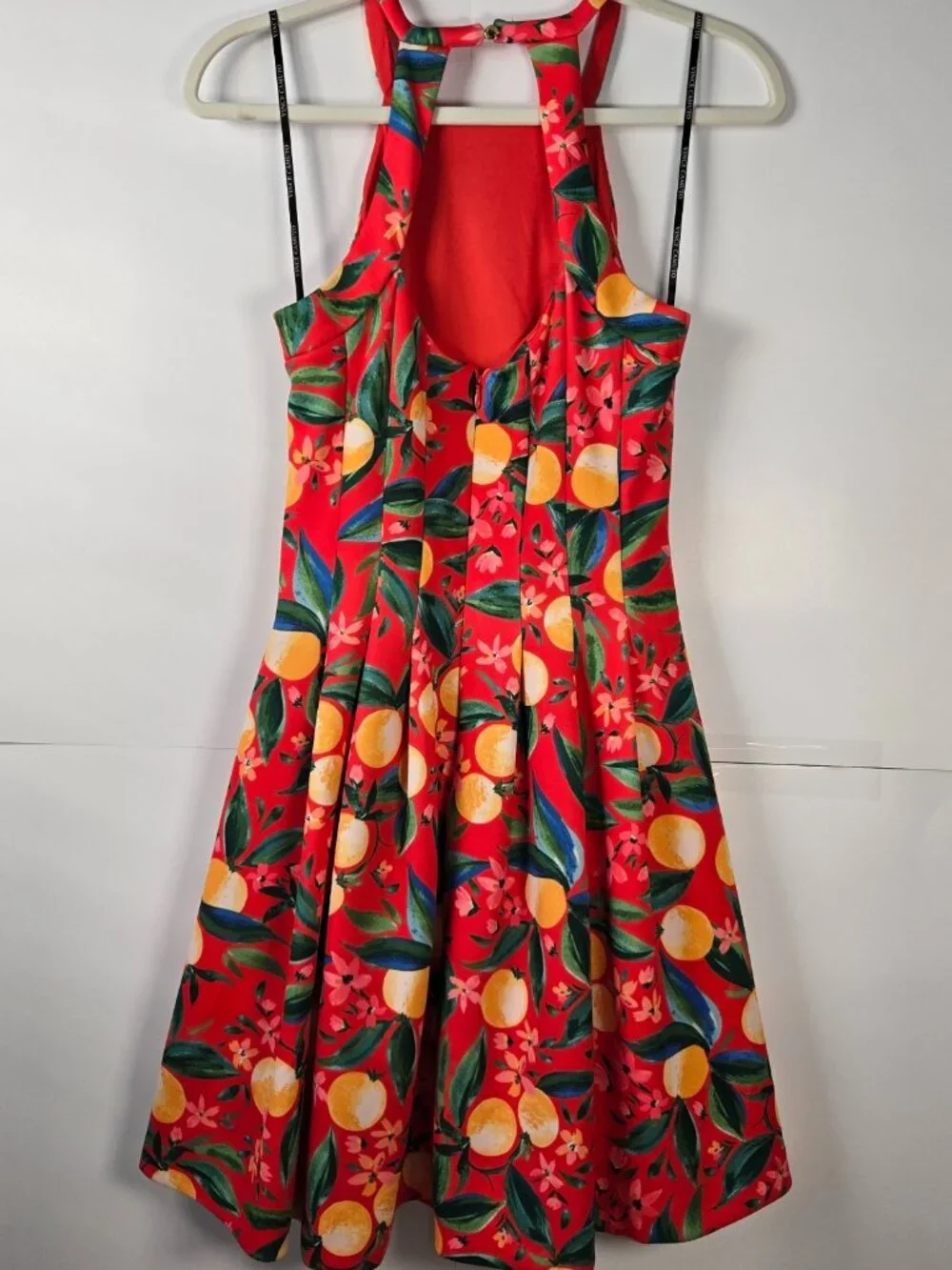 NWOT Vincent Camuto Halter Fit & Flare Scuba Crepe Fruit/Floral Print Size 8 - Picture 2 of 11